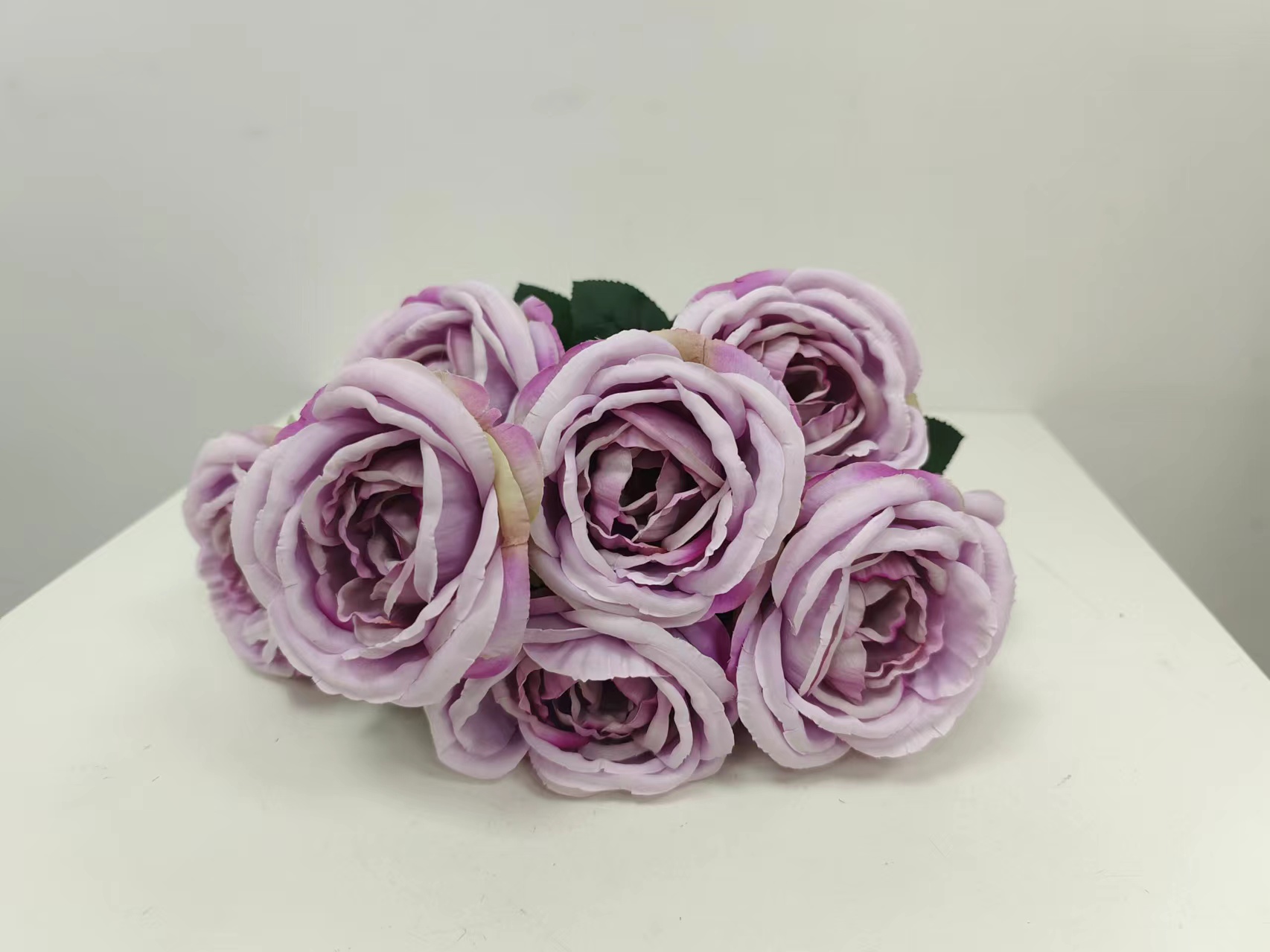 9头大苞芯玫瑰花束 - 图片 14