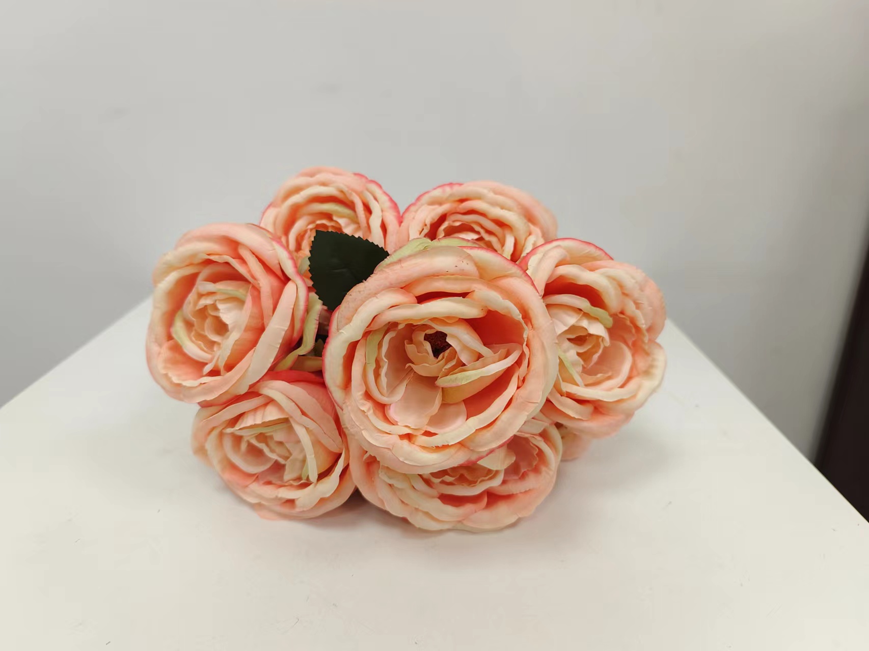 9头大苞芯玫瑰花束 - 图片 12