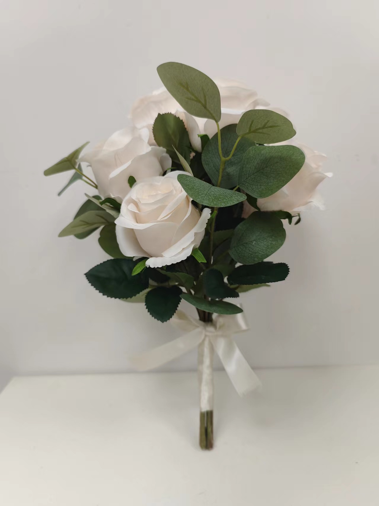 苞芯玫瑰花把束花 - 图片 2