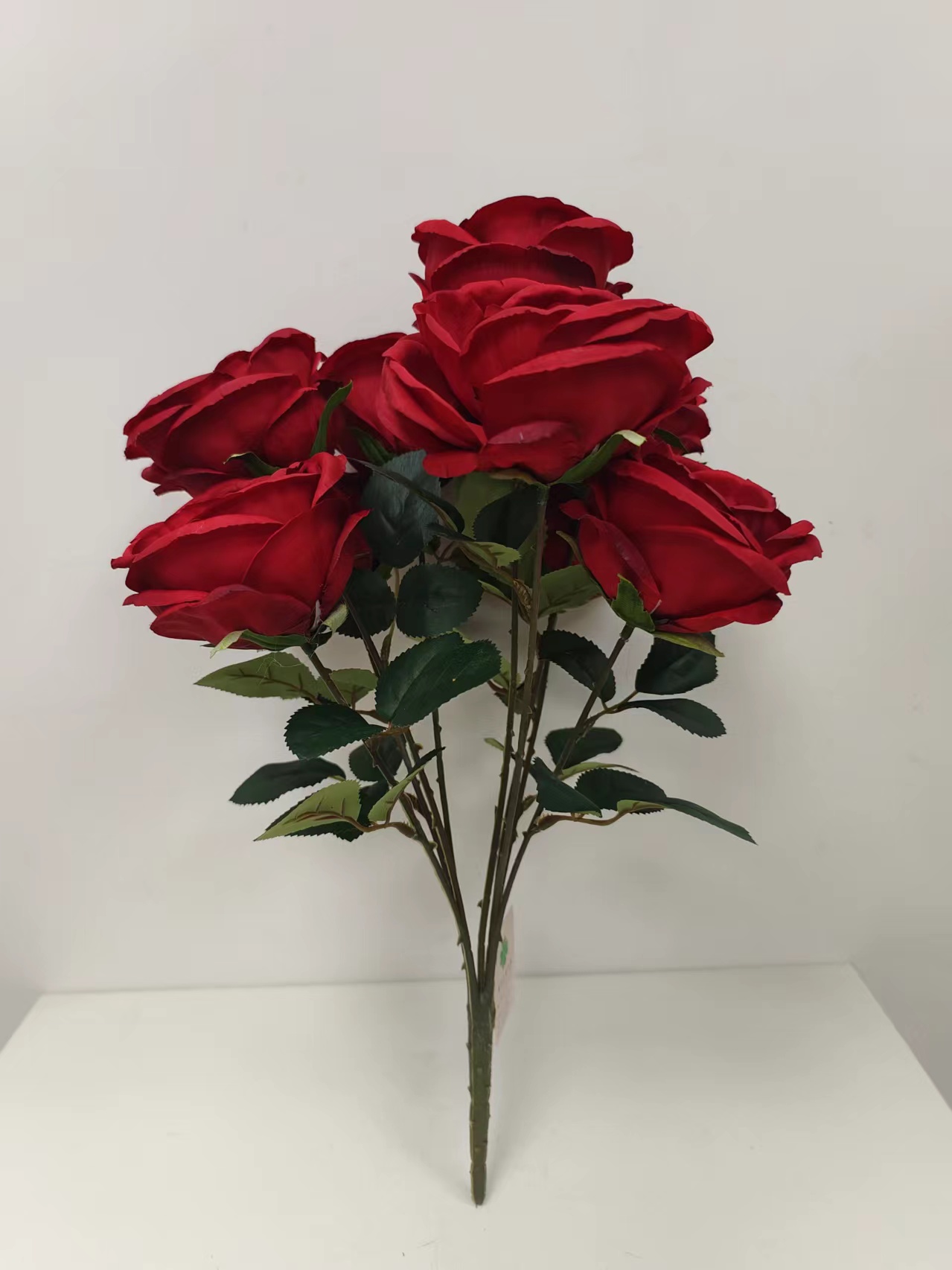 9头大苞芯玫瑰花束 - 图片 6