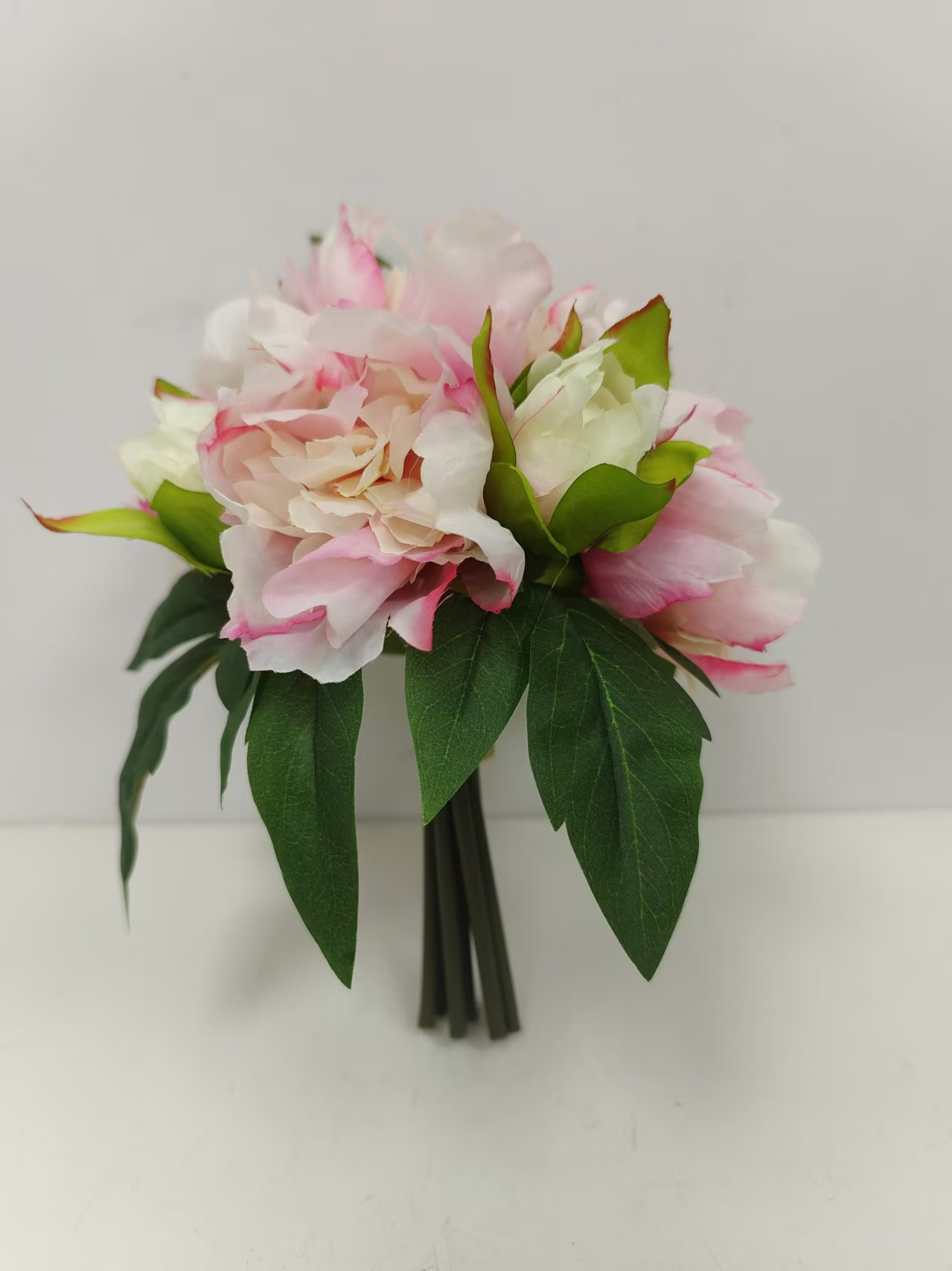 8头大牡丹花把束 - 图片 3