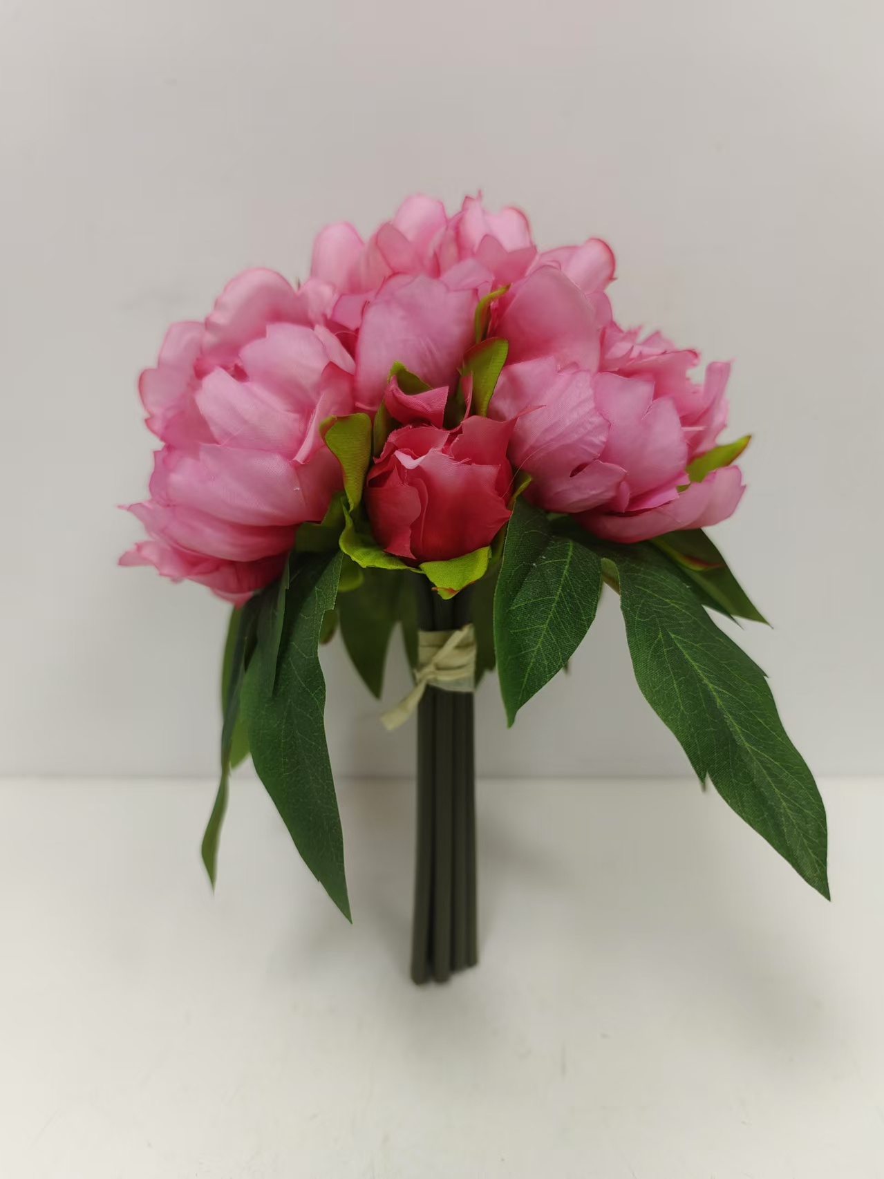 8头大牡丹花把束 - 图片 2